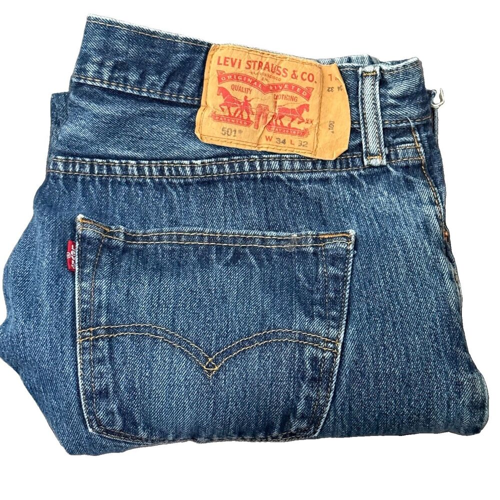 Levis 501 Button Fly Straight Leg Jeans Mens 34X32 Medium Wash Blue Pockets